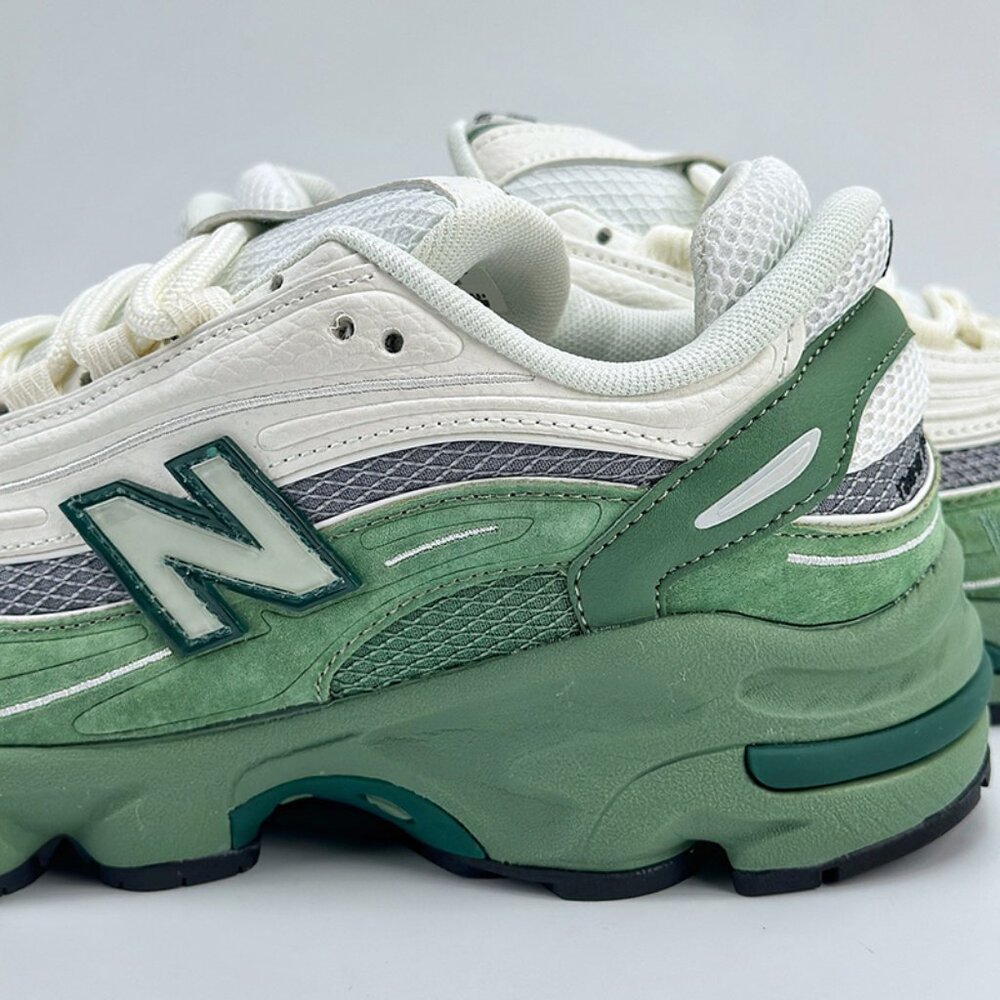 New Balance 1000 Series Running Shoes, Green - Picture 9 of 9